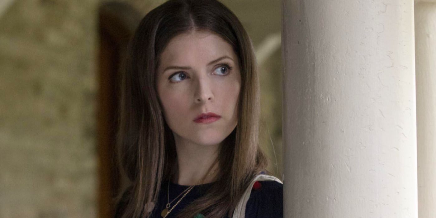 a-simple-favor-anna-kendrick-hiding