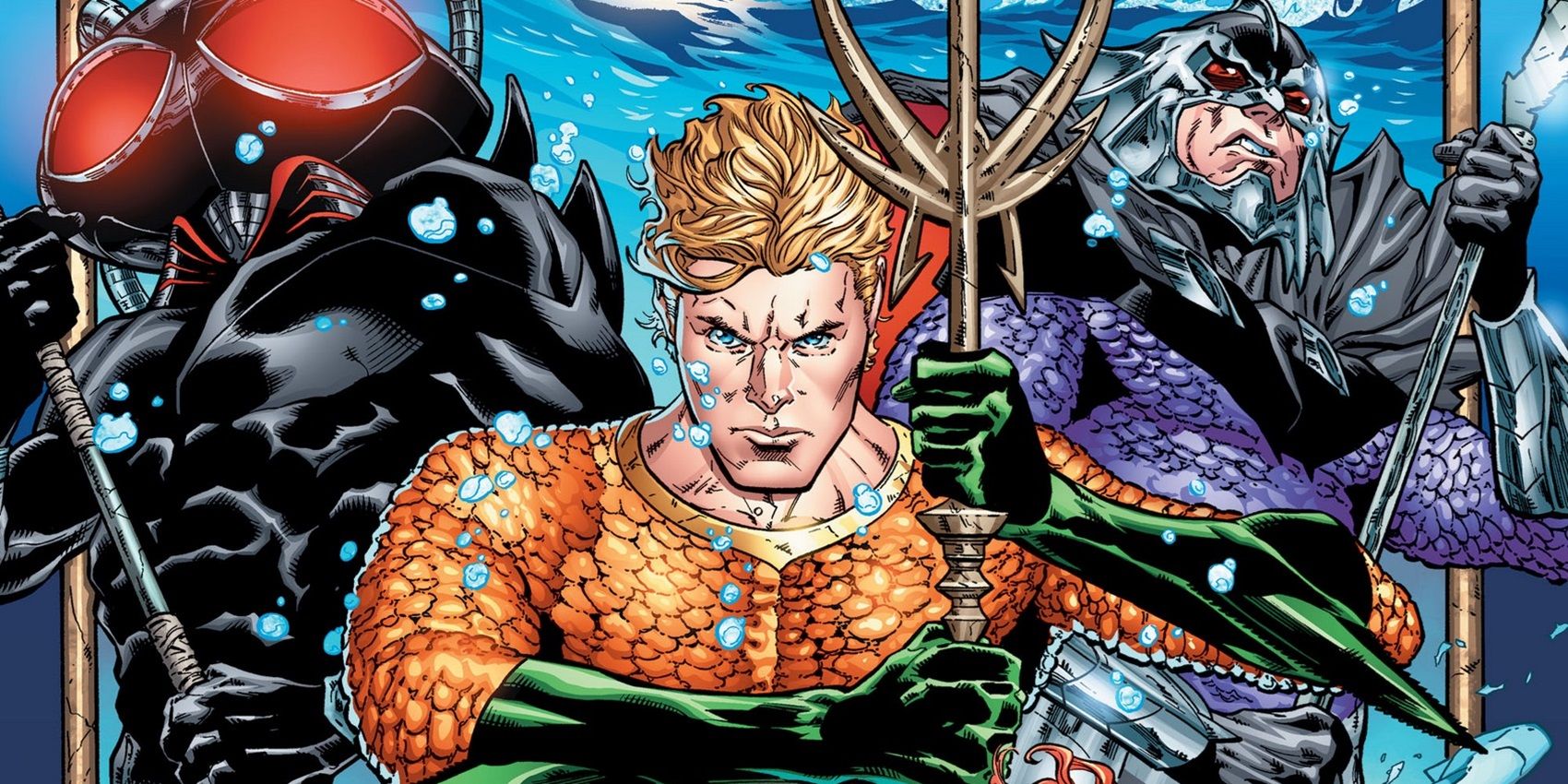 Aquaman Cilt 8 örtüsü, Aquaman'ın siyah manta ve orm, okyanus ustası önünde durduğunu gösteren kapak.