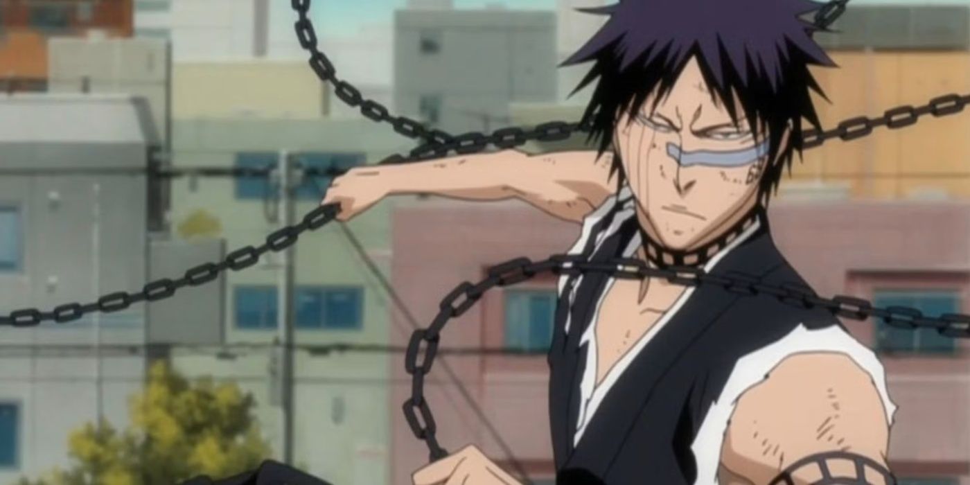 Hisagi em Bleach empunhando correntes.