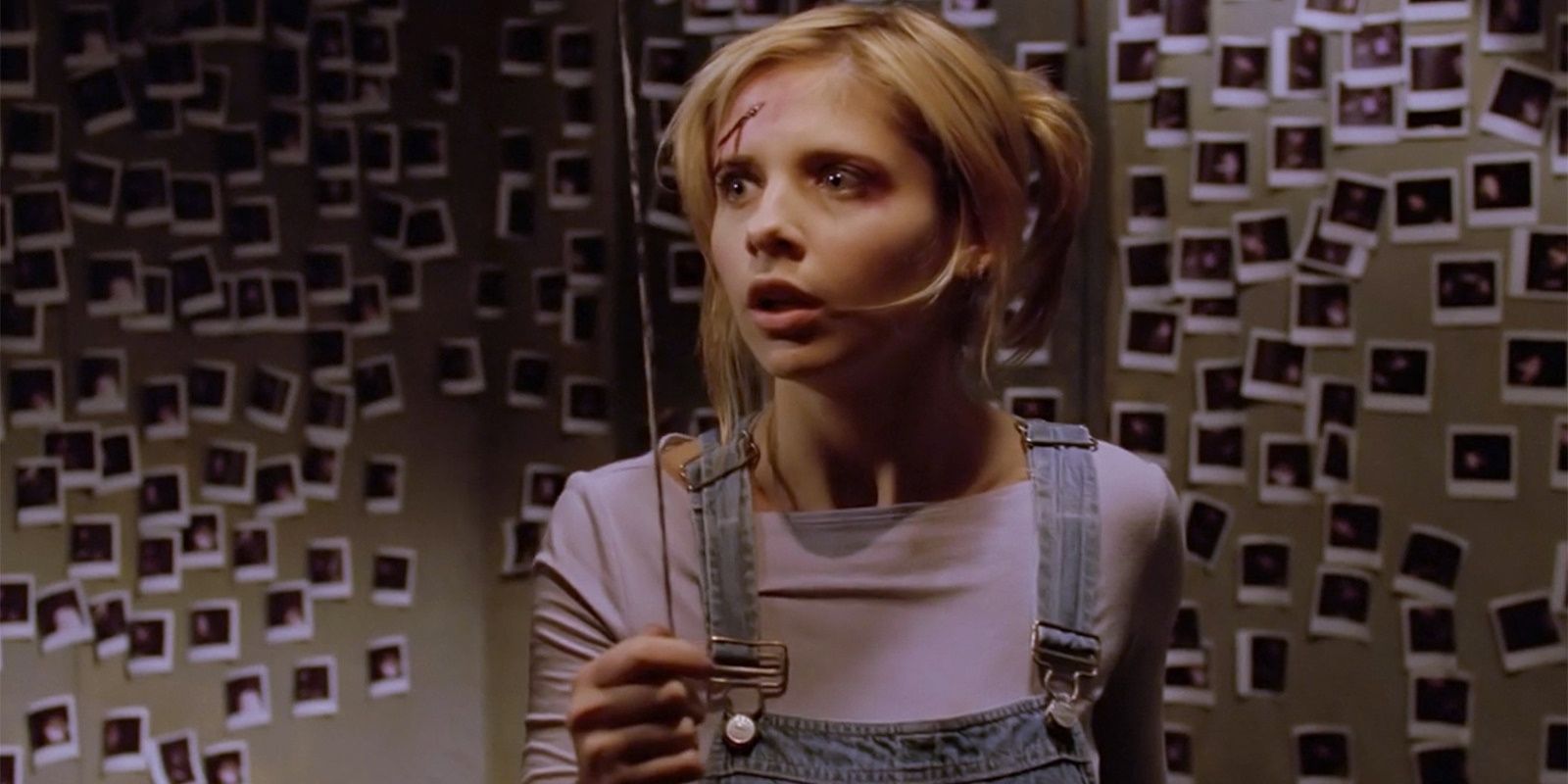 Sarah Michelle Gellar Buffy the Vampire Slayer Sezon 3 Bölüm 12 Çaresiz Kanama Alın