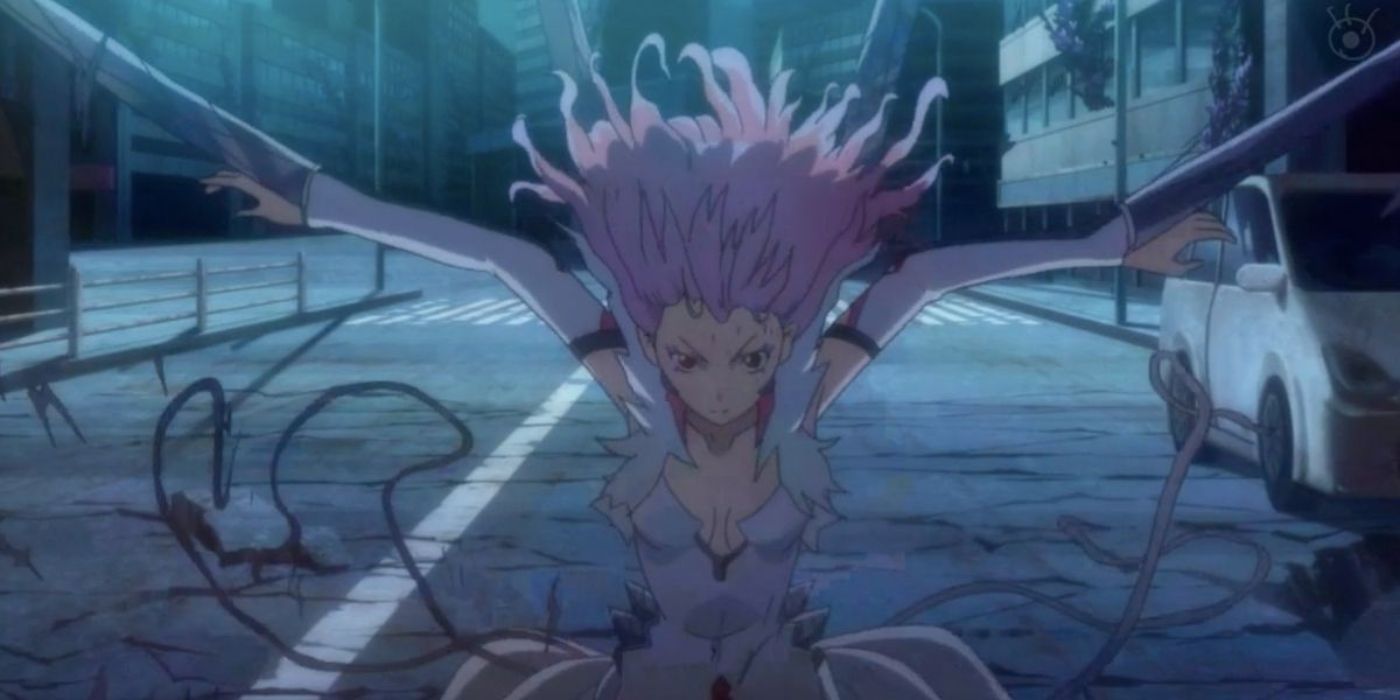 Inori Yuzuriha de Guilty Crown está atacando.