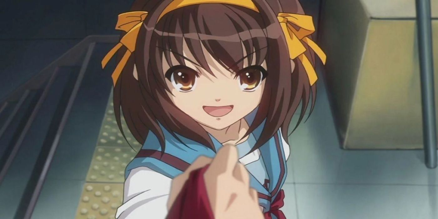 Haruhi Suzumiya está agarrando o empate do MC na melancolia de Haruhi Suzumiya.