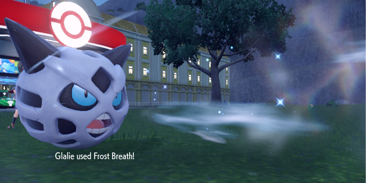 Glalie uses Frost Breath in Pokemon Scarlet & Violet.