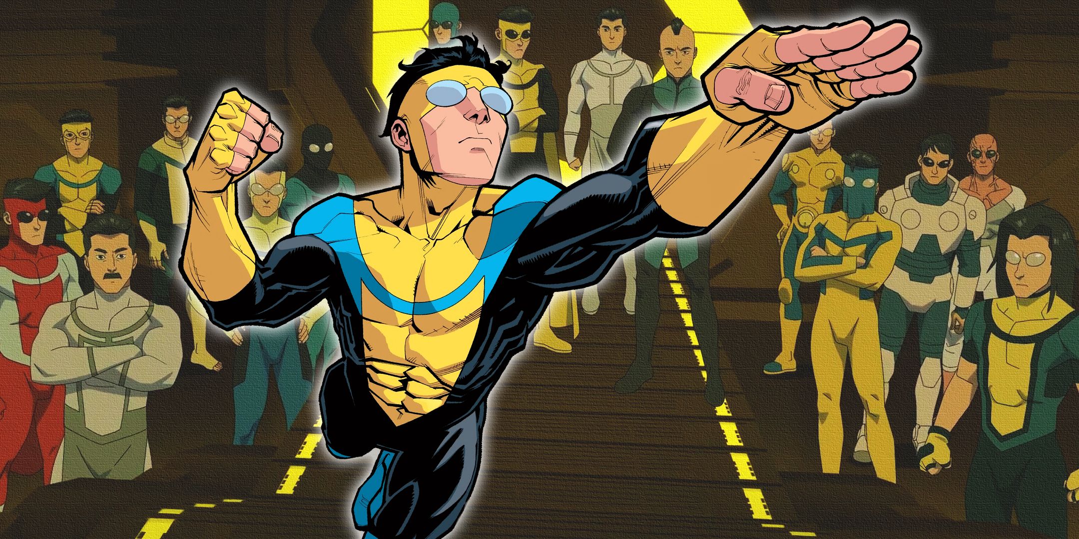 Invincible com suas variantes animadas ao fundo
