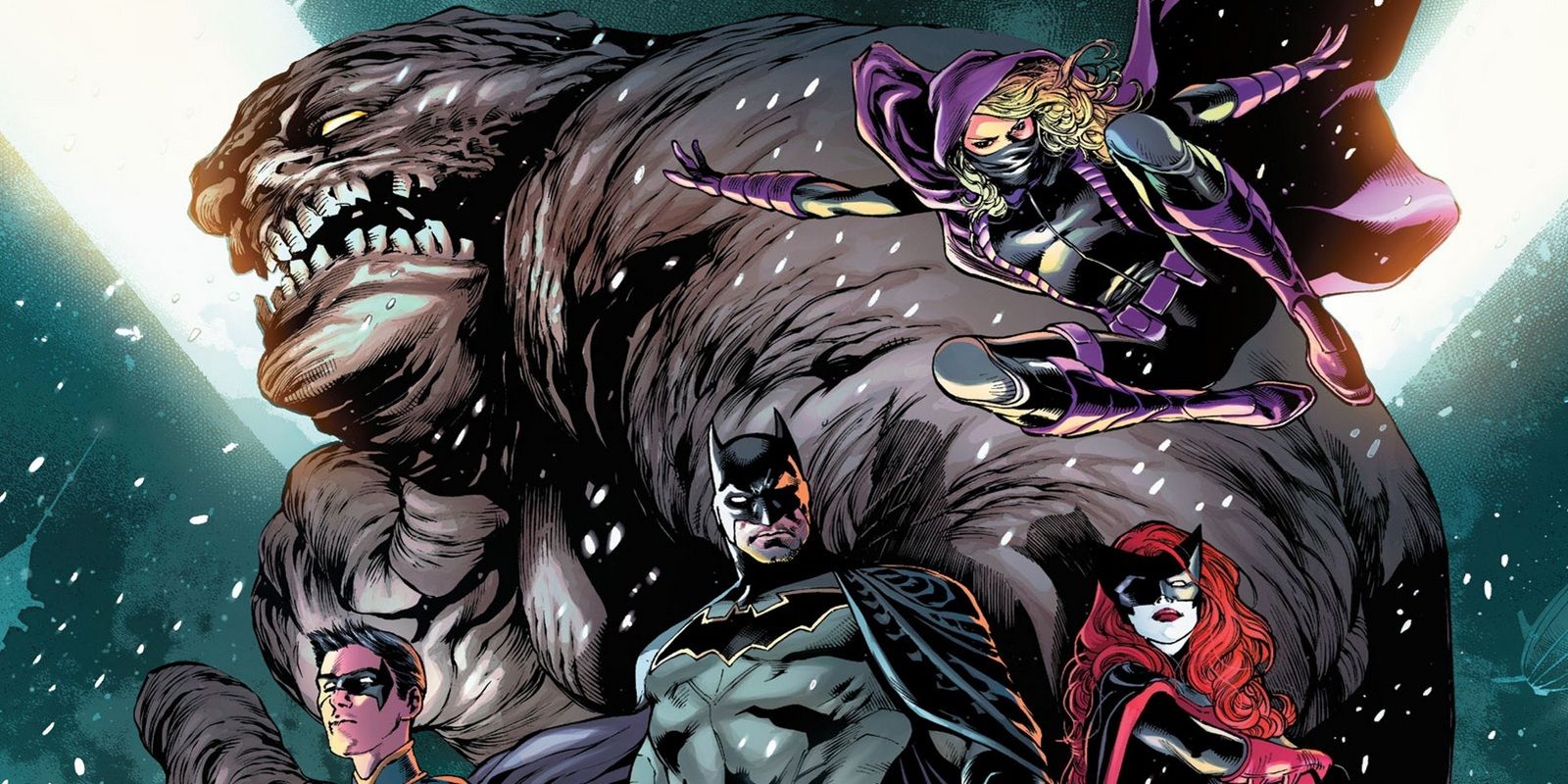 Detective Comics Volume 1 #934 showing Batman, Batwoman, Robin, Spoiler, and Clayface.