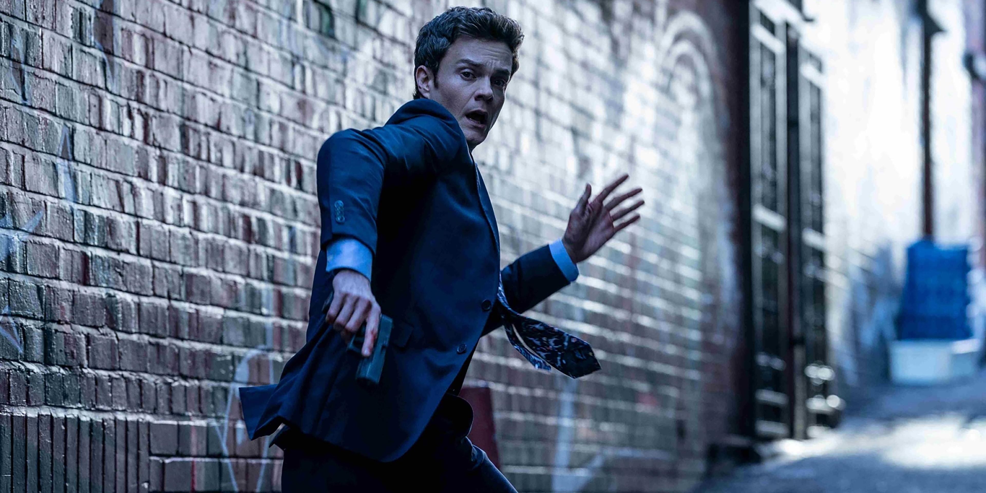 Jack Quaid runs in Novocaine