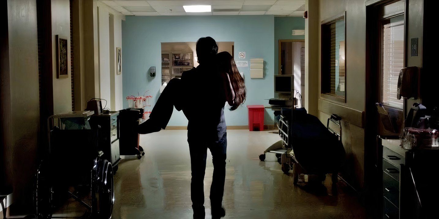 Damon transports Elena to the TVD hospital