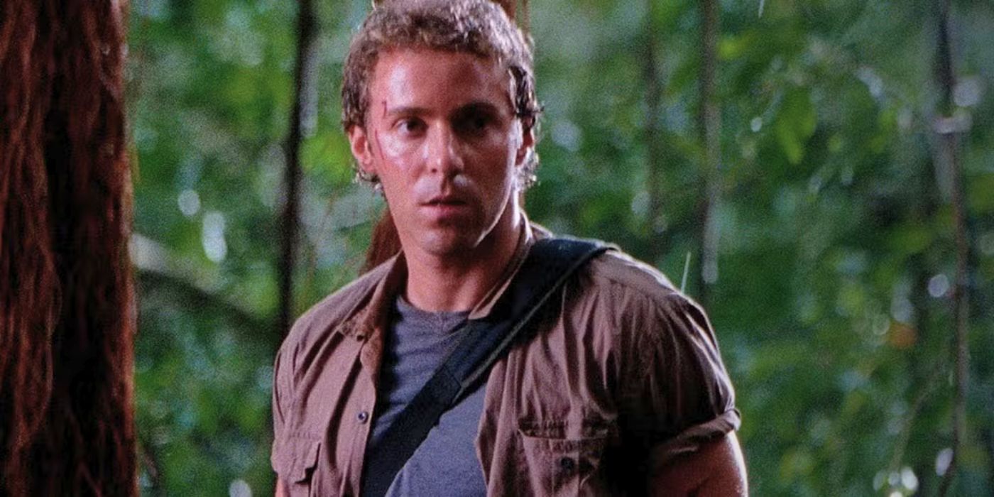Billy Brenan (Alessandro Nivola) stashes away the Dino-Saur parasail in Jurassic Park III.