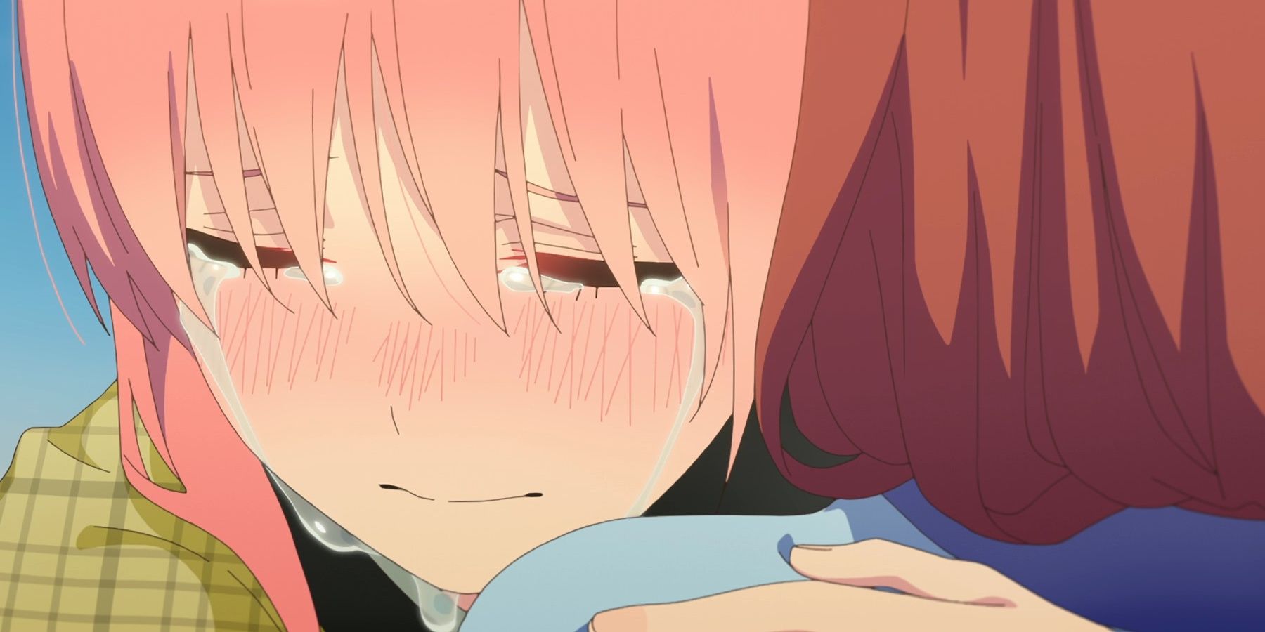 Ichika Nakano llora mientras abraza a Miku.