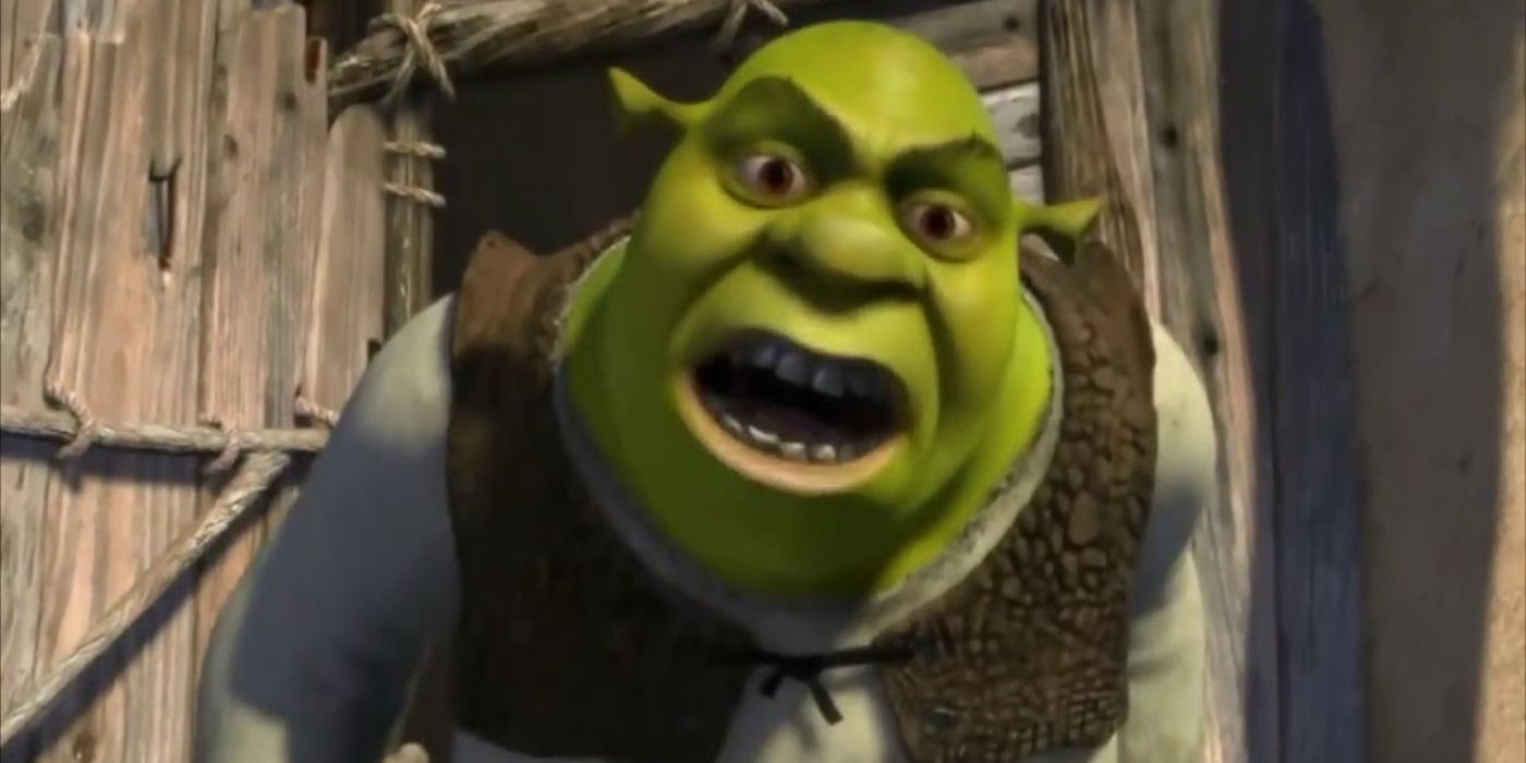 Shrek gritando a criaturas de cuentos de hadas para salir de su pantano en la primera película de Shrek