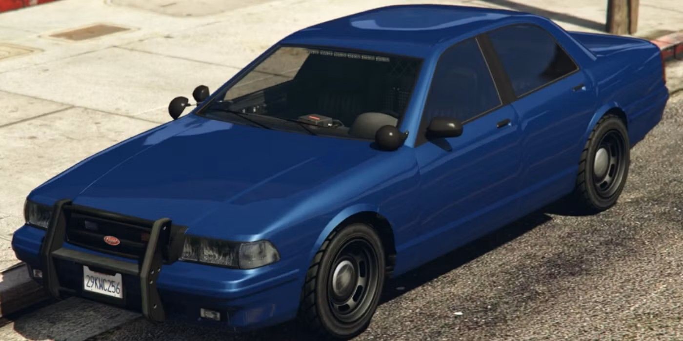 The non -marked police cruiser of Grand Theft Auto V is parked on the side of the street.