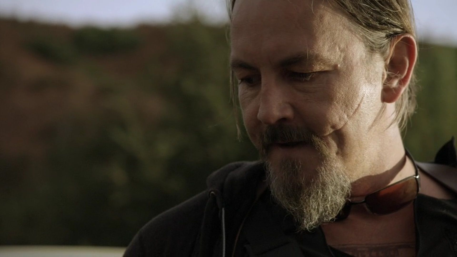 Chibs shows its scar