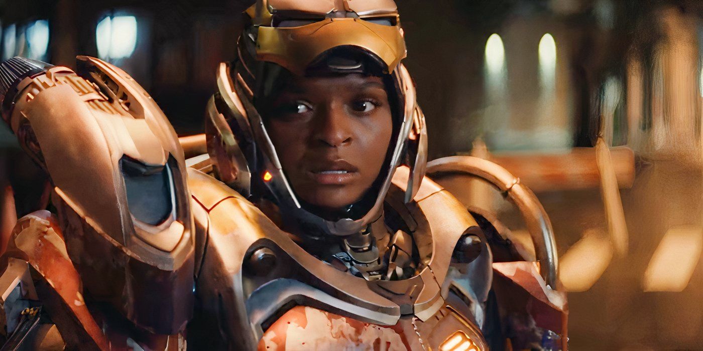 Riri Williams (Dominique Thorne) carries his superhero armor in Ironheart