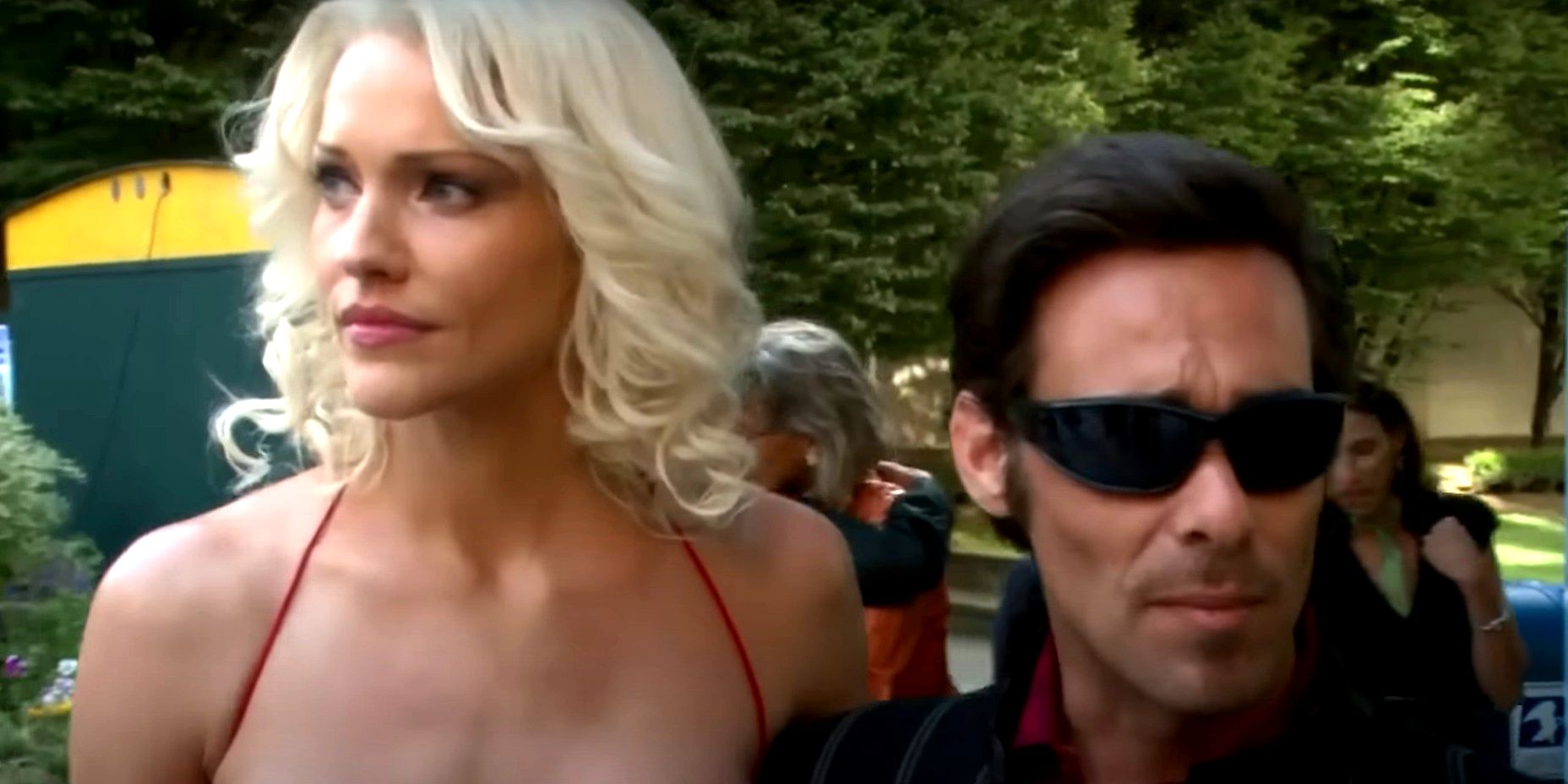 James Callis y Tricia Helfer en Battlestar Galactica