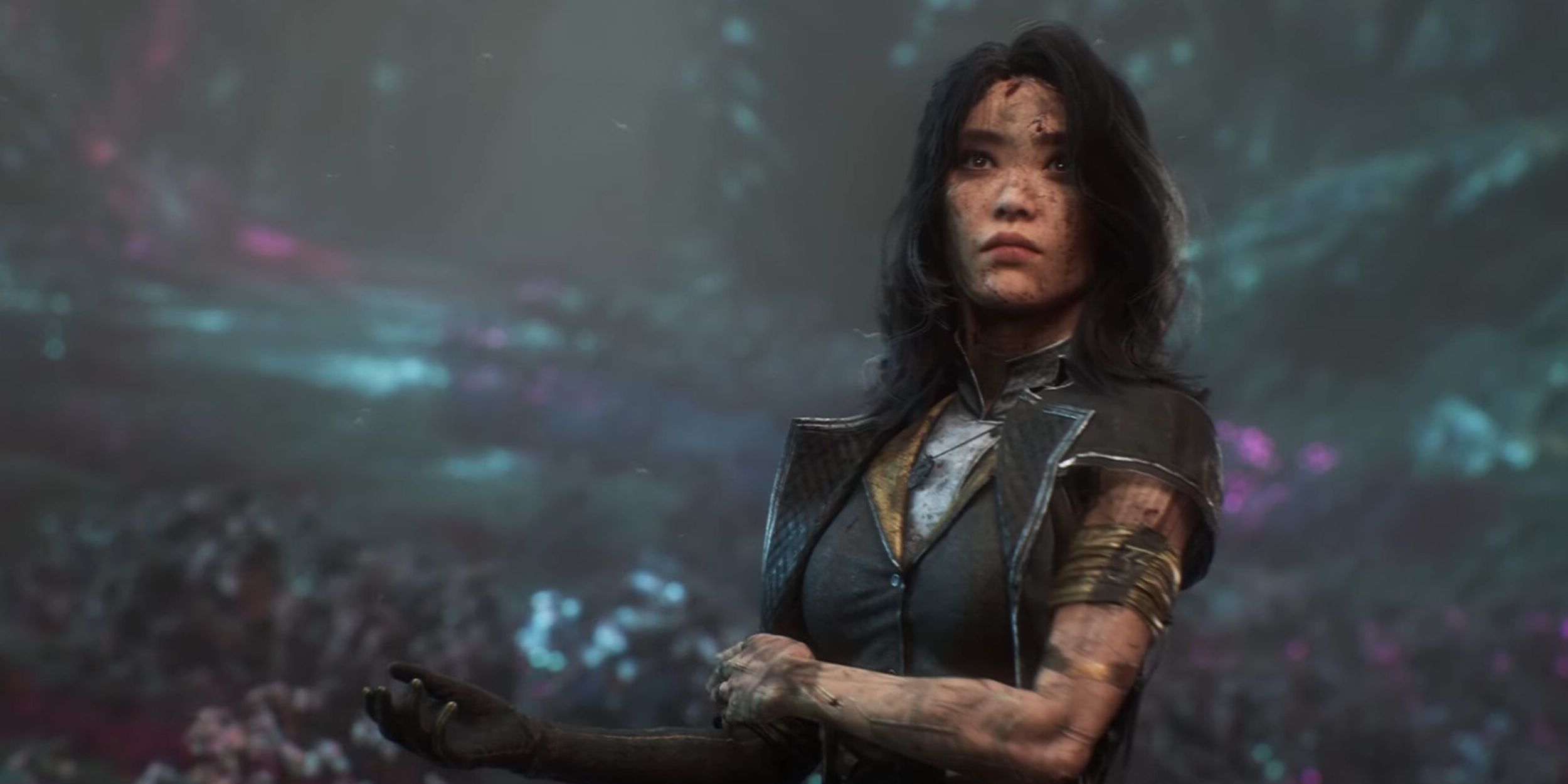 Lune sosteniéndose el brazo mientras está cubierta de tierra y suciedad en Clair Obscur Expedition 33