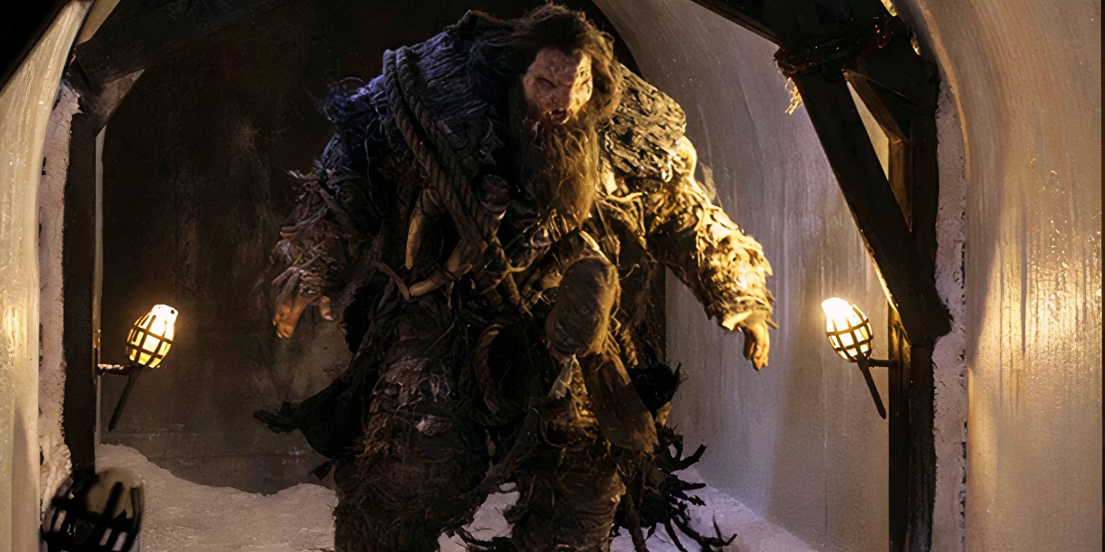 Mag the Mighty rushes the Night's Watch during the Battle for the Wall-2