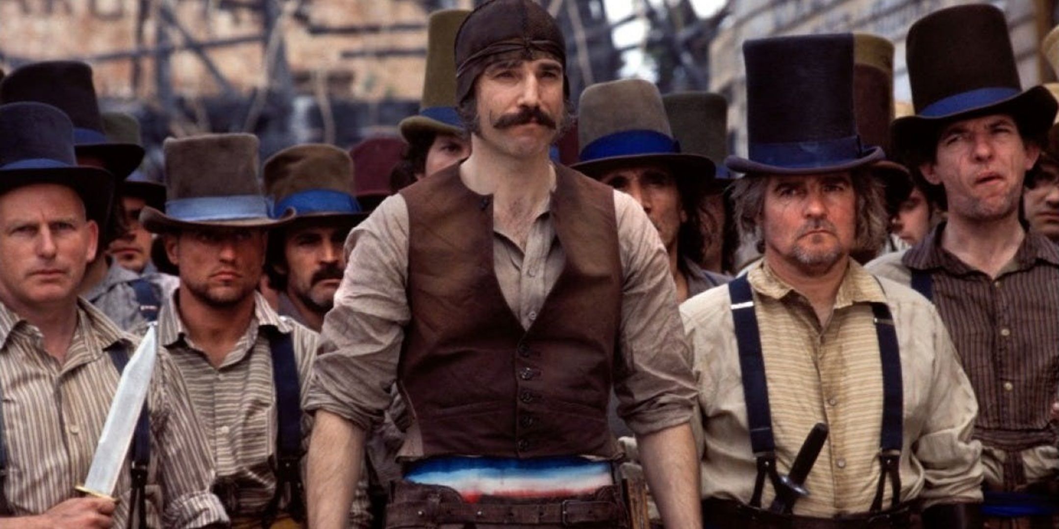 The gangs are preparing to fight