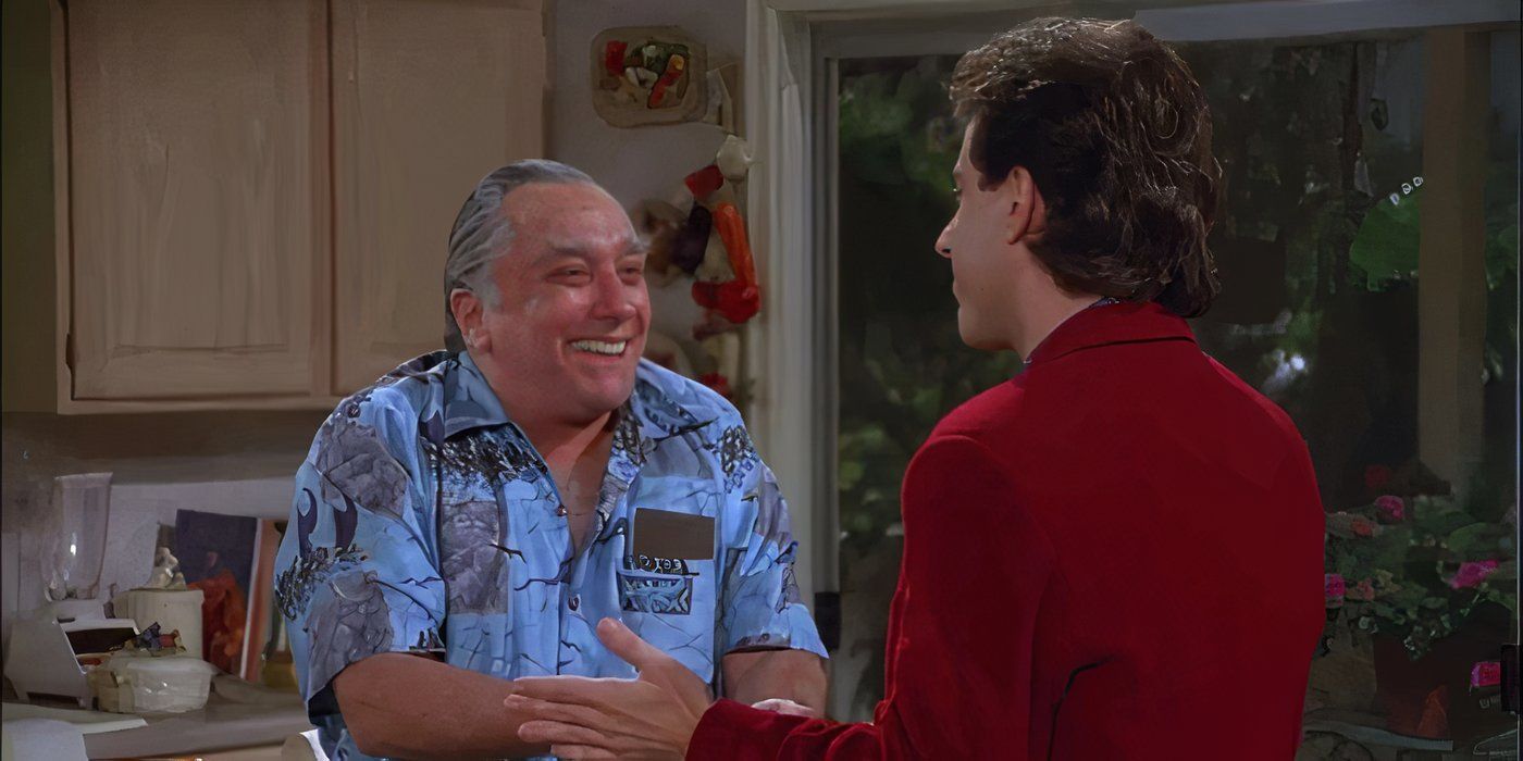 Jack Klompus le da un bolígrafo a Jerry en Seinfeld