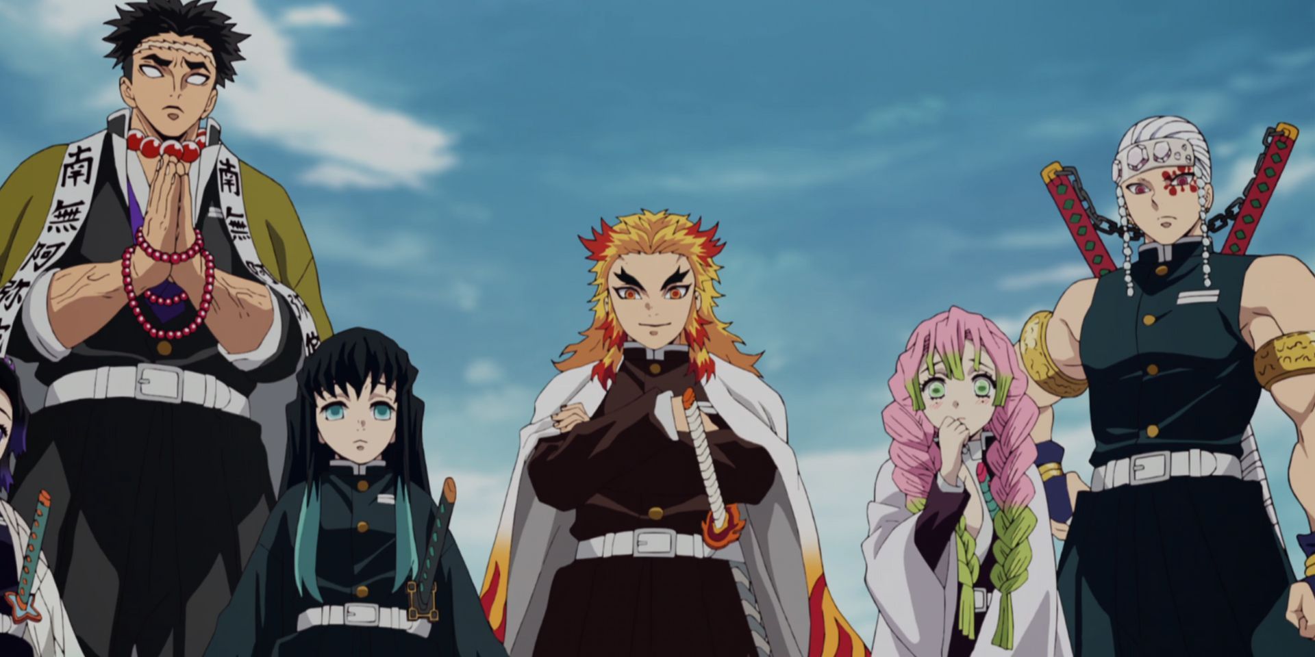 Los Hashira se ponen en fila mientras observan a Tanjiro durante su primer encuentro con ellos en Demon Slayer.