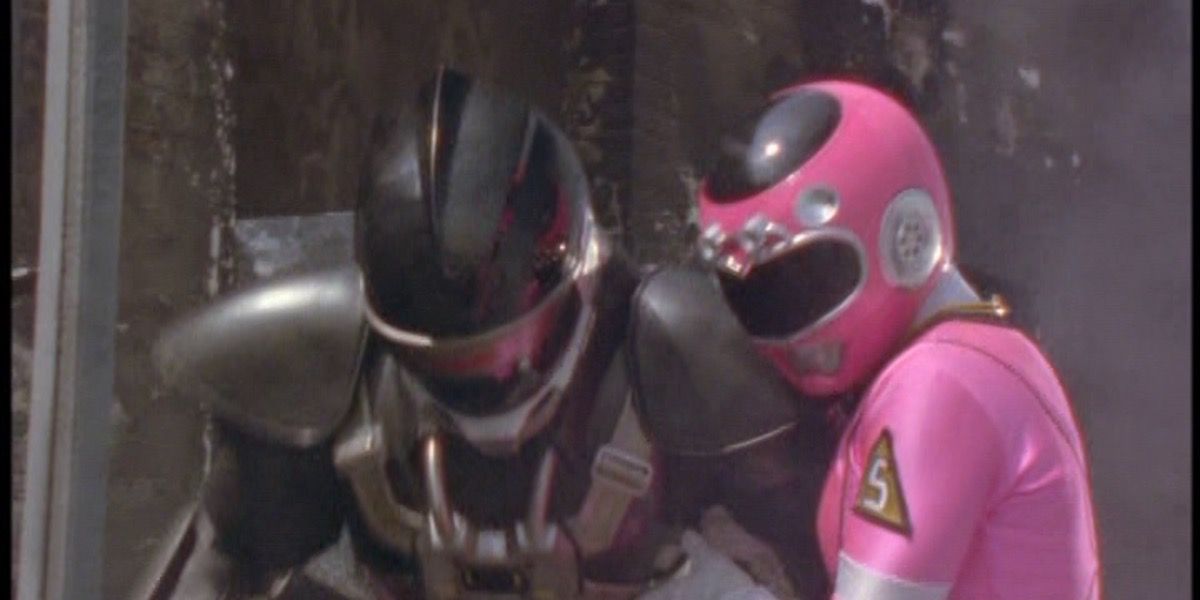 Cassie y el Phantom Ranger de Power Rangers Turbo