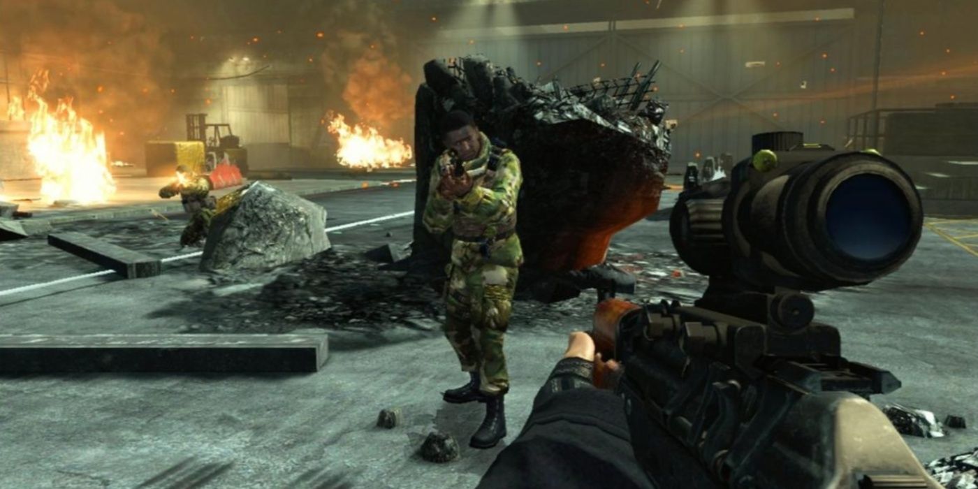 Goldeneye 007: Reloaded gameplay with Bond aiming their rifle at an enemy.