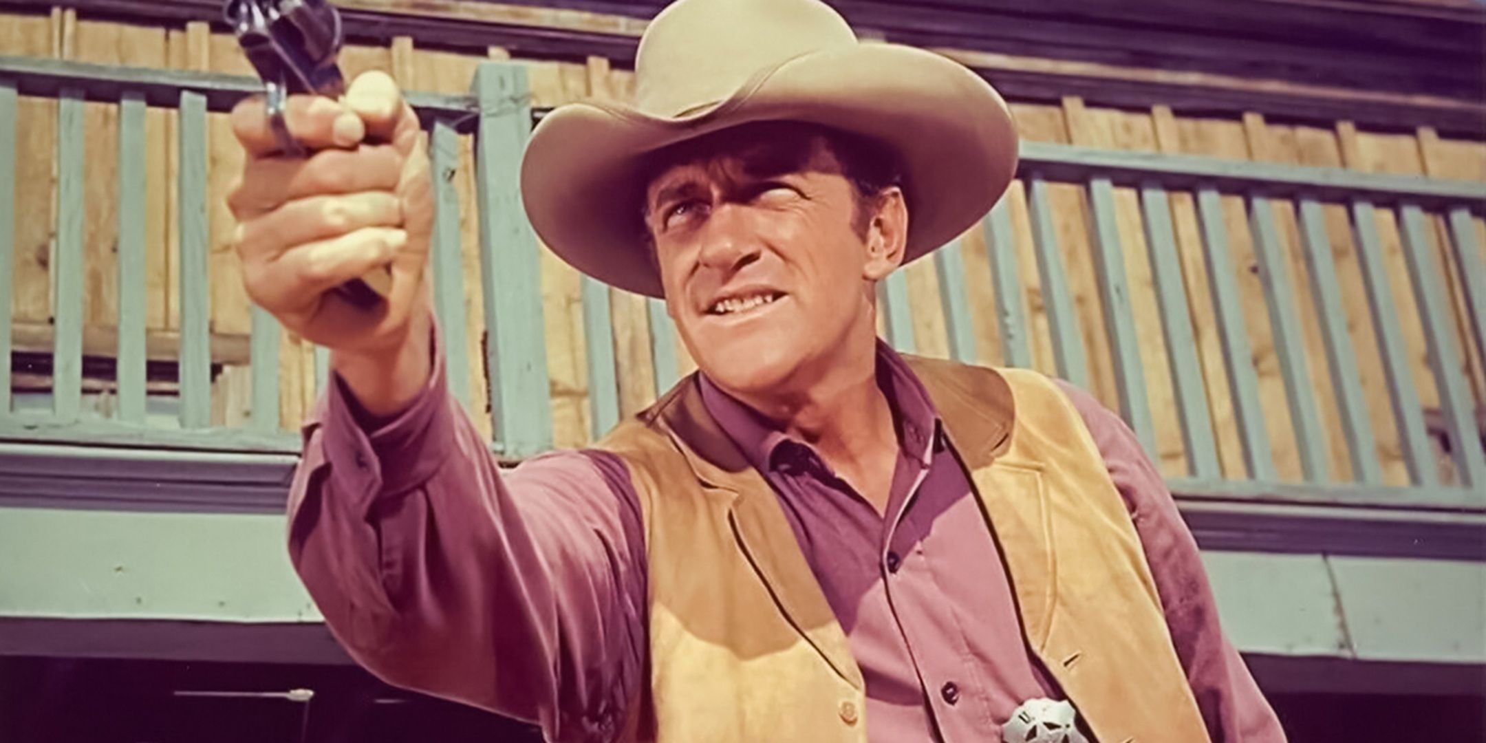 Matt Dillon targets his weapon