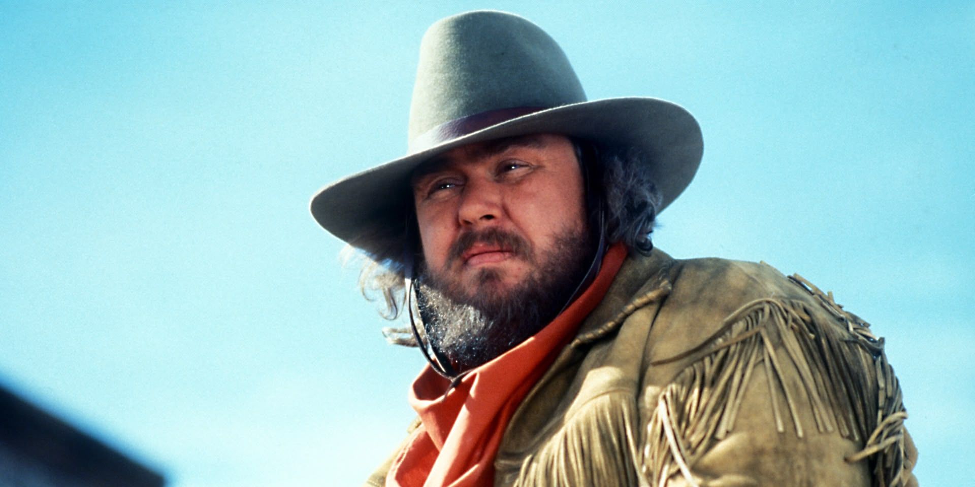 A bearded candy like James Harlow in East wagons!