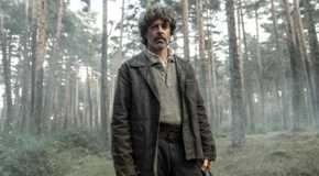 Eduardo Noriega as Antonio on The Walking Dead: Daryl Dixon