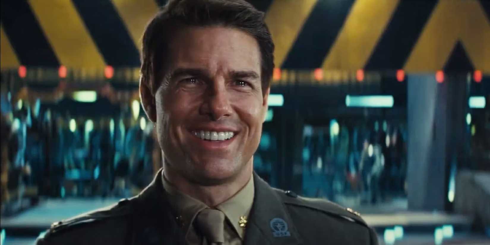 Tom Cruise as Major Cage in a dress military uniform from Edge of Tomorrow