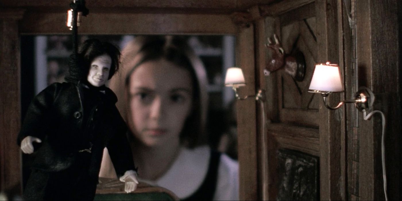 A little girl who looks inside the playhouse in `` supernatural