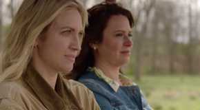 the-hunting-wives-katie-lowes-brittany-snow