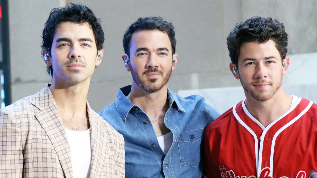 The Jonas Brothers perform on The Today show at Rockefeller Plaza
