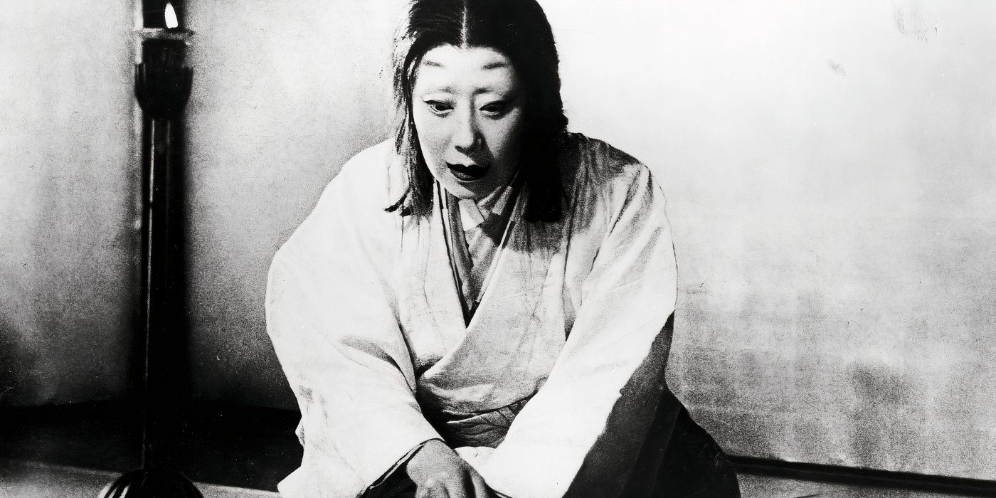 Asaji Washizu terhipnotis oleh iblisnya sendiri di Throne of Blood.