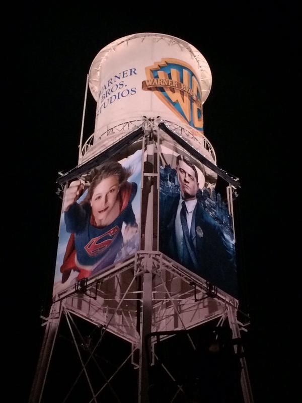 Warner Bros. Gives Iconic Water Tower A DC TV Makeover