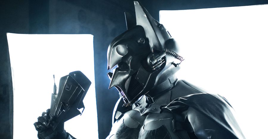 Batman merges with 'Star Wars' for one amazing helmet