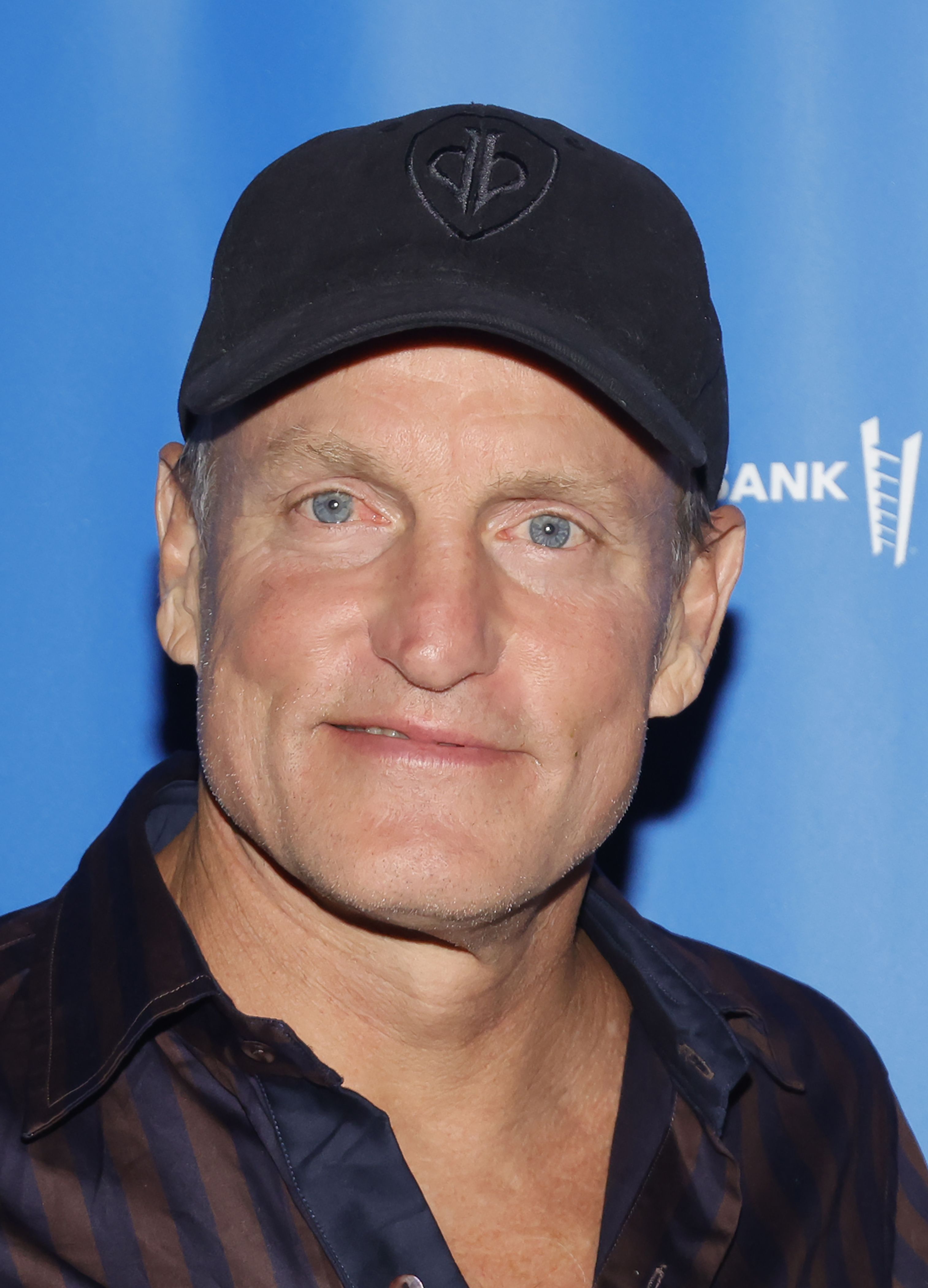 Cabeza de Woody Harrelson