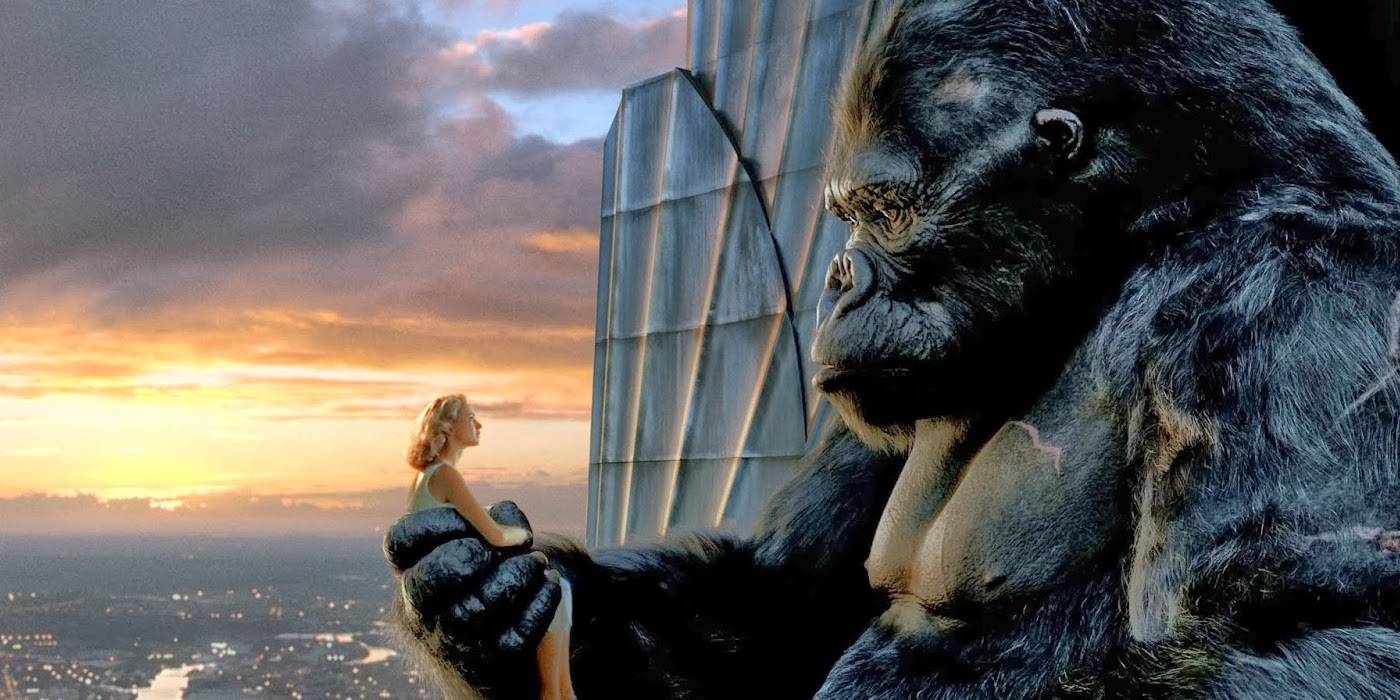 King Kong has been reappearing in TV shows, movies, video games, featuring special effects and an exquisite sense of speculation, being faithful to the 1933 original.